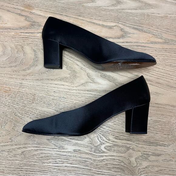 Stuart Weitzman Vintage 90s Satin Block Heel Classic Pumps Black Size 7 - Picture 9 of 15
